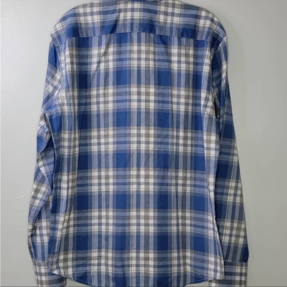 Untuck it, blue, white, gray plaid, 100% cotton button down in size Large - Picture 4 of 7